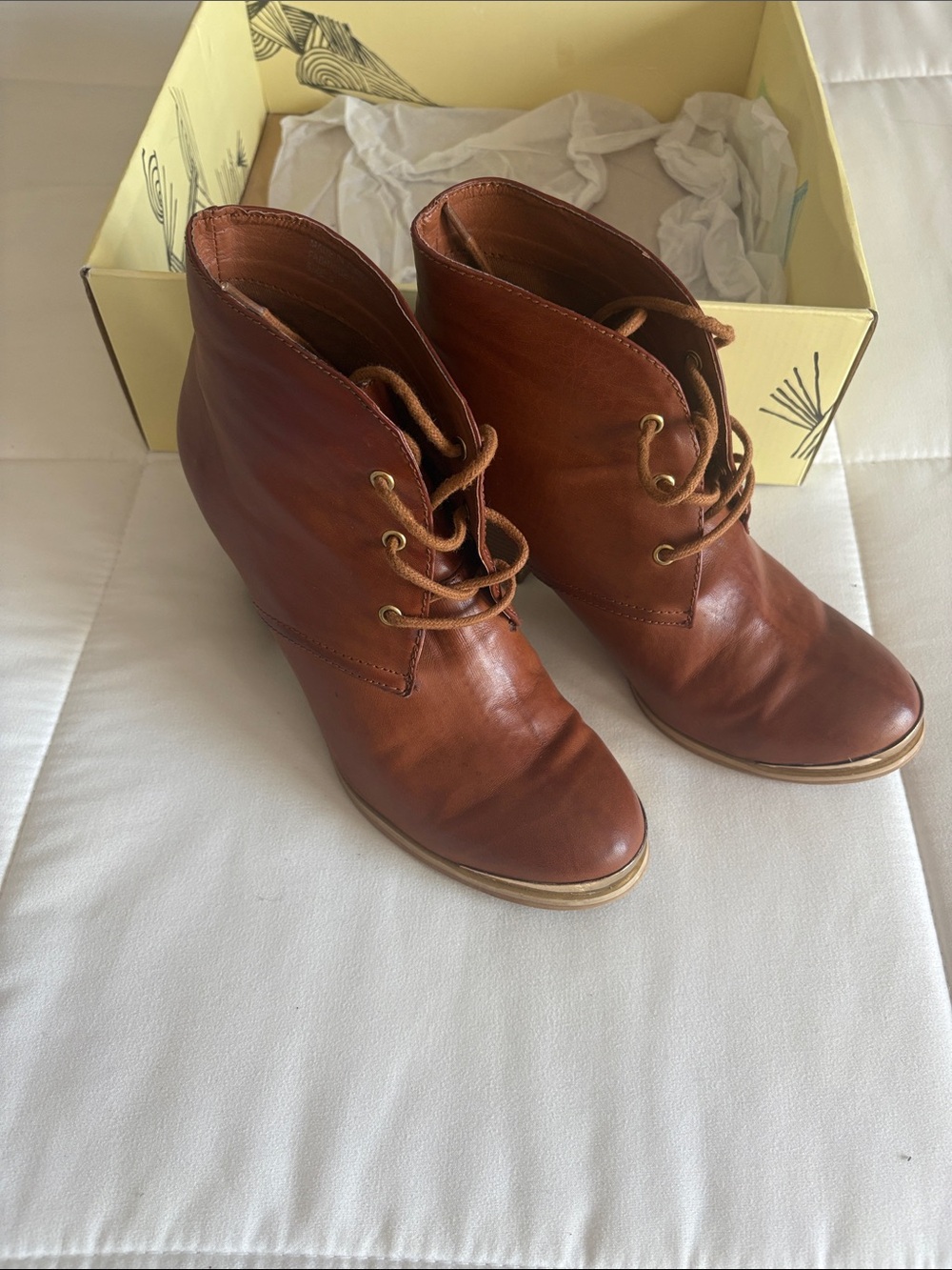 Urban Outfitters Women’s Brown Lace-Up Ankle Boots